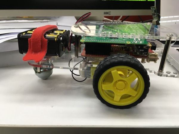 如何低成本自制機器人？